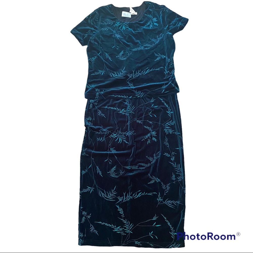 Vintage Kathie Lee Collection Green Velvet Dress … - image 3